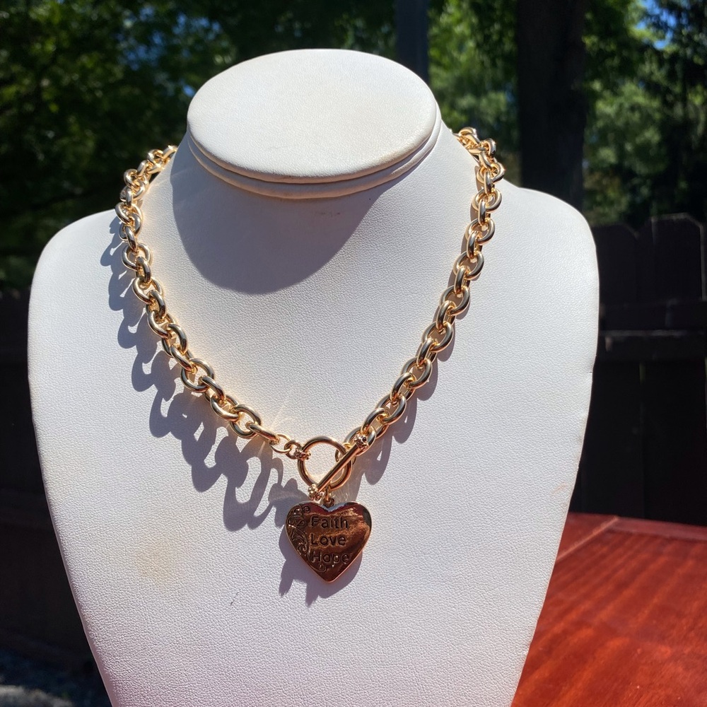 GAGET GIRL GOLDEN GIRL - LIVE SHOW NECKLACE